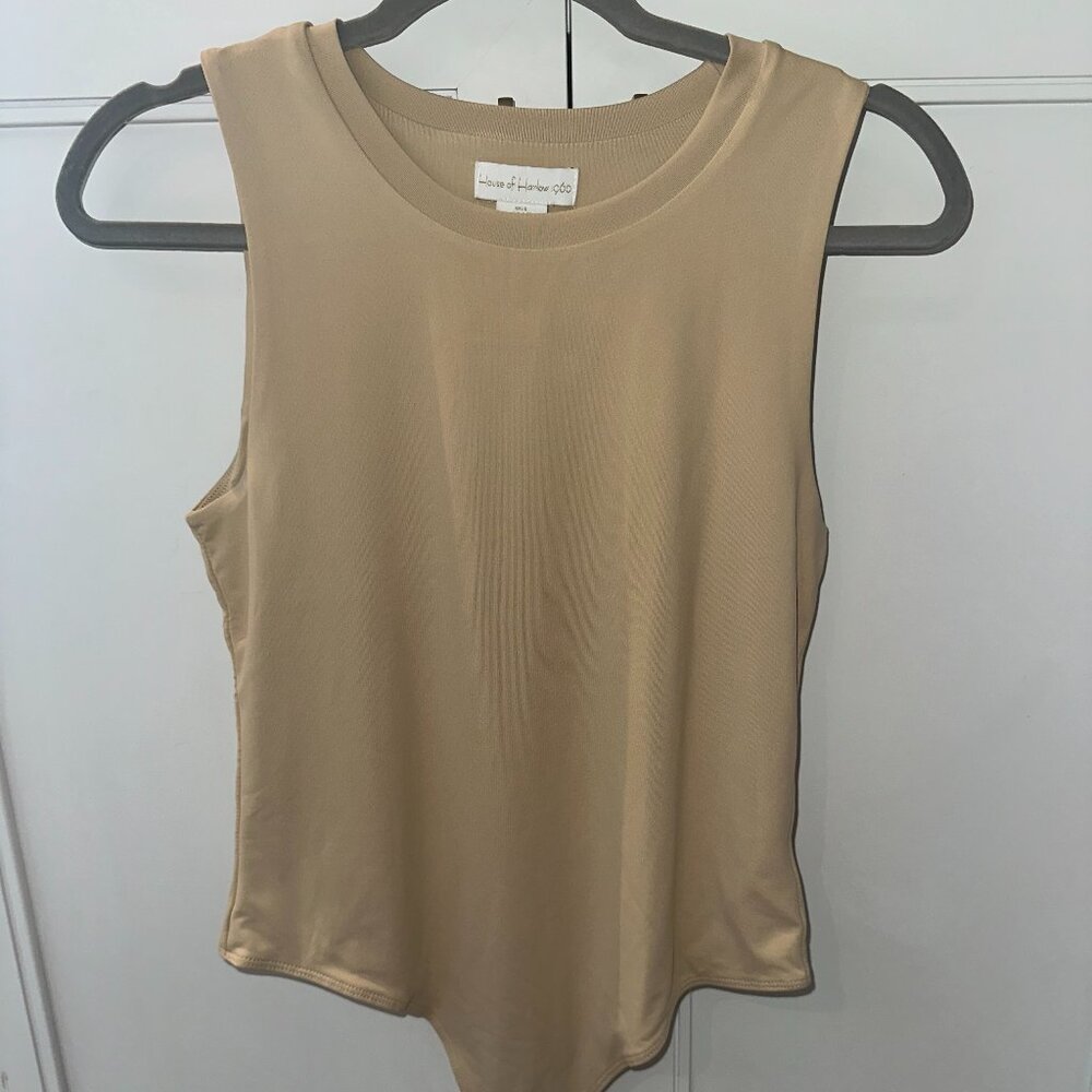 House of Harlow 1960 Tan Bodysuit - Sz LARGE